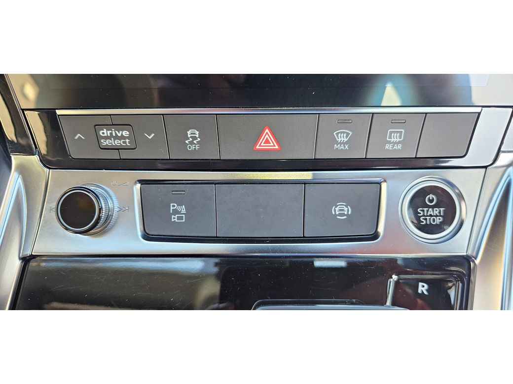 2023 Audi Q8 e-tron