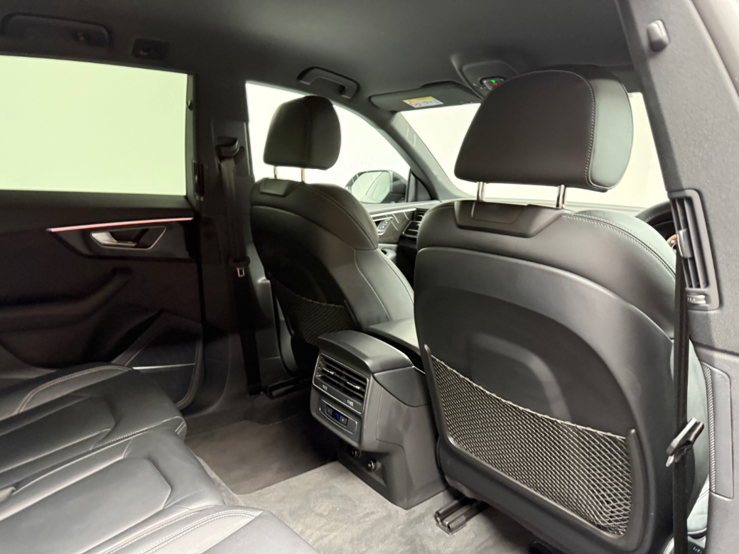2024 Audi Q8