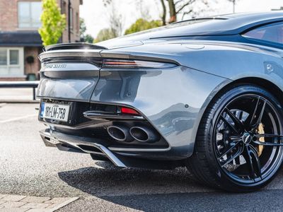 2018 Aston Martin DBS