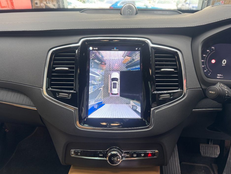 2023 Volvo XC90