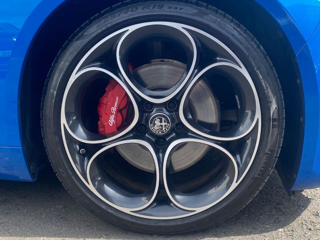 2025 Alfa Romeo Giulia