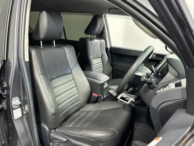 2023 Toyota Landcruiser