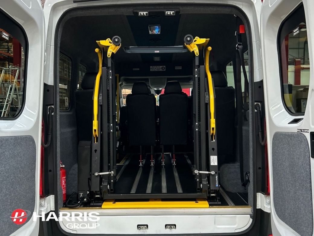 2025 White Maxus eDELIVER 9