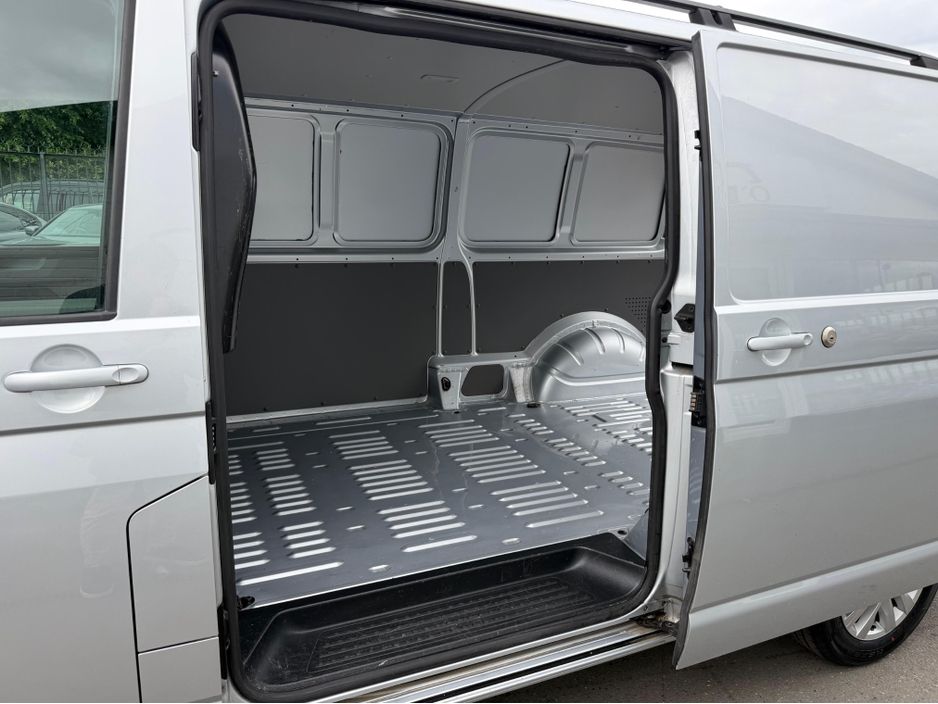 2021 Volkswagen Transporter