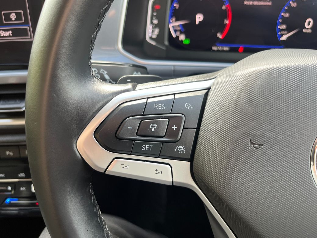 2025 Volkswagen T-Roc