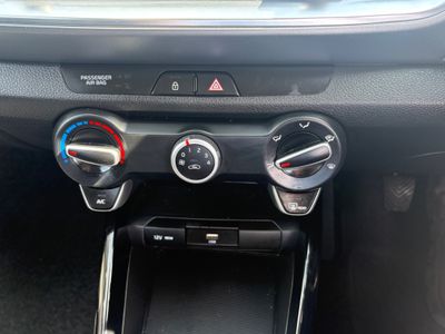 2024 Kia Stonic
