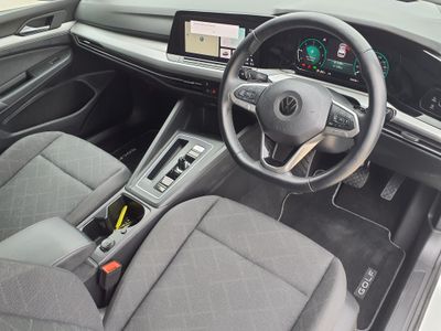 2023 Volkswagen Golf