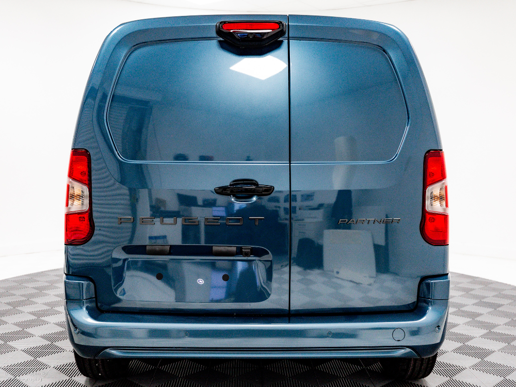 2026 Peugeot Partner
