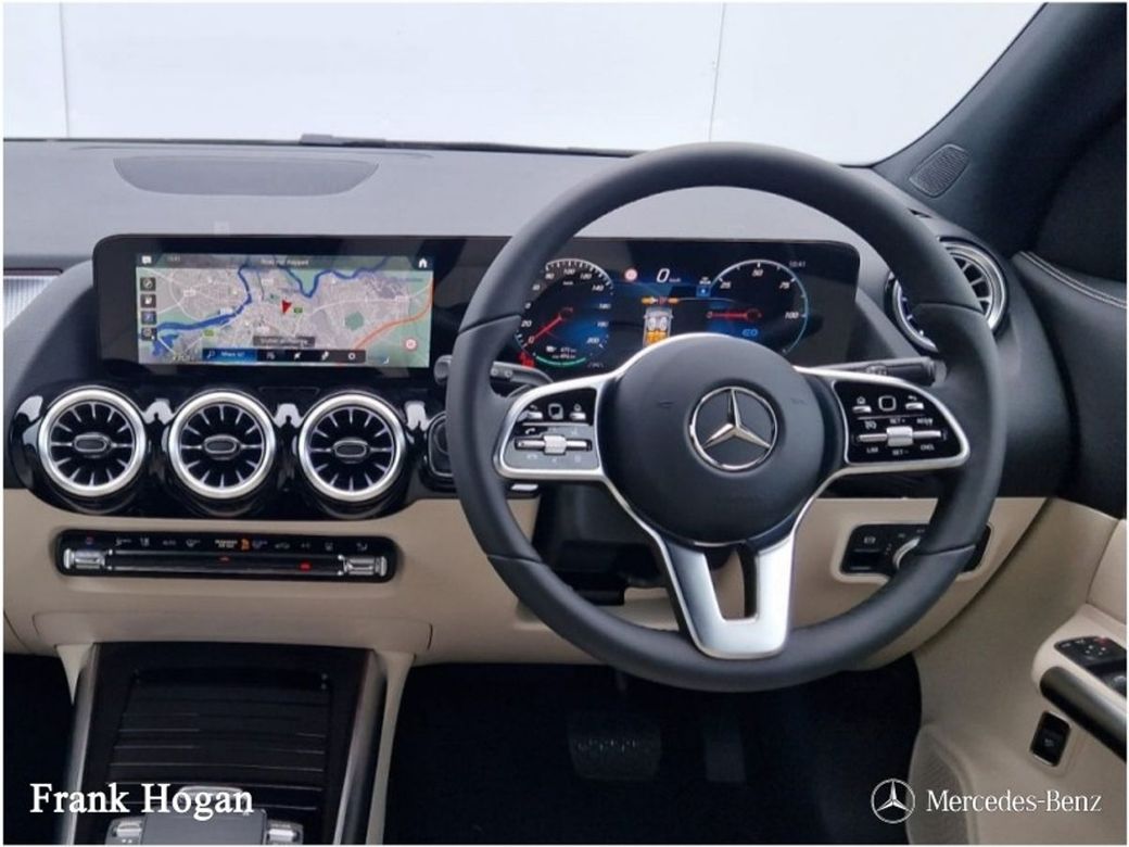 2025 Mercedes-Benz EQA