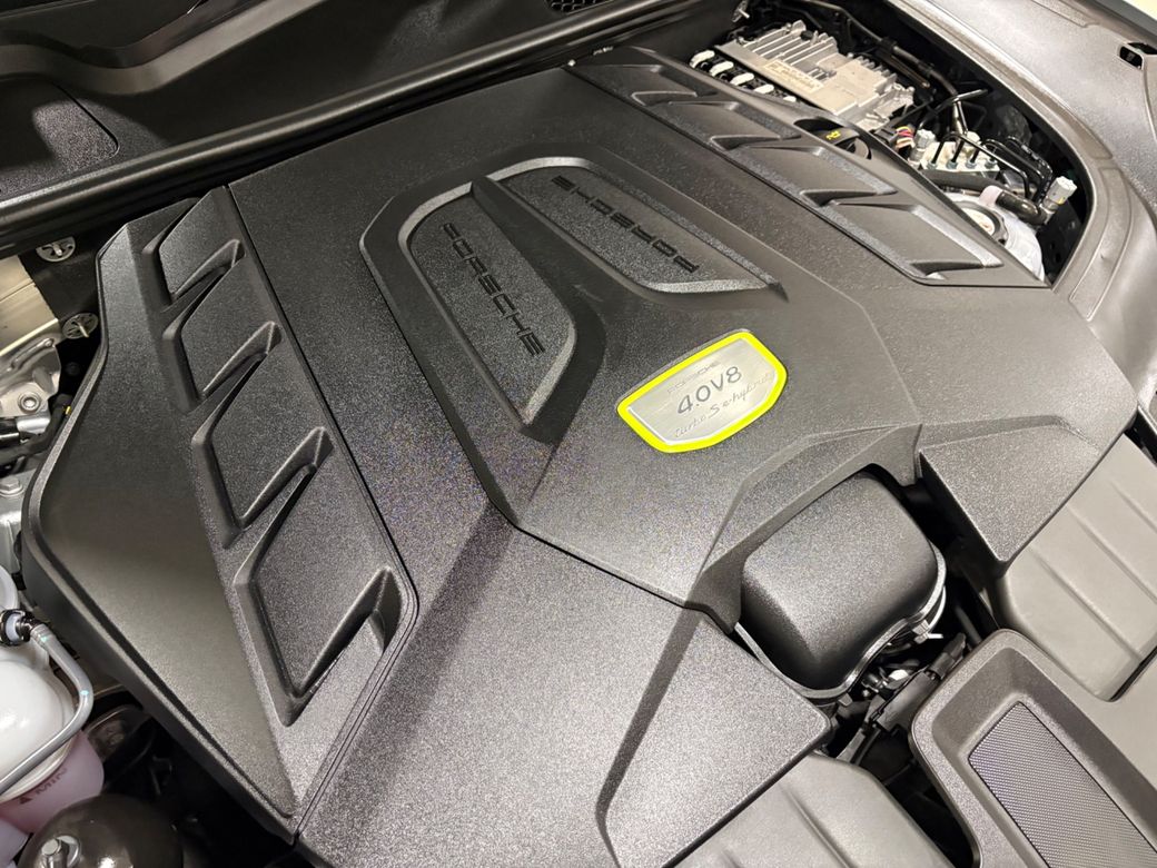2022 Porsche Cayenne