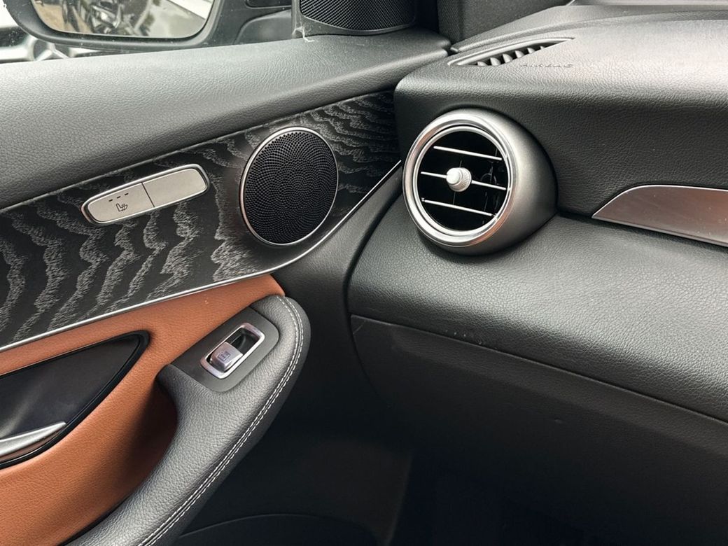 2020 Mercedes-Benz GLC Class