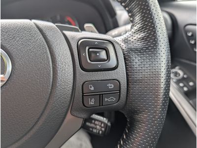 2023 Lexus IS 300h
