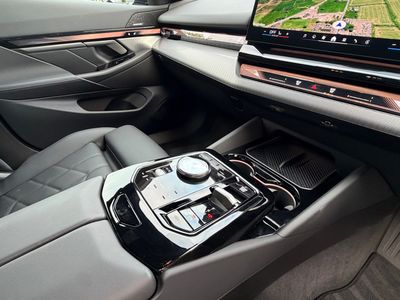 2025 BMW 5 Series