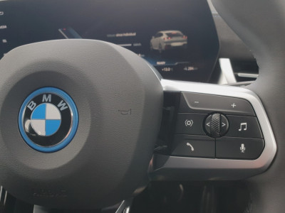 2025 BMW iX2