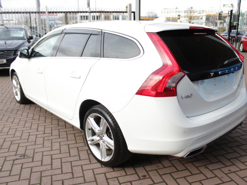 2018 Volvo V60
