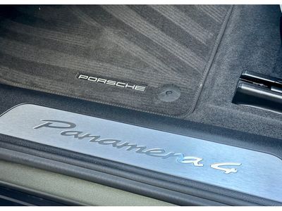 2024 Porsche Panamera