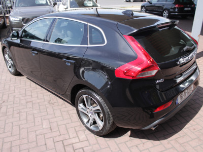 2016 Volvo V40