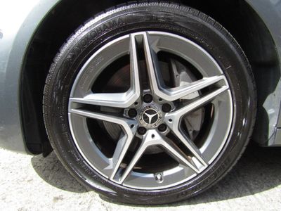 2022 Mercedes-Benz E 300