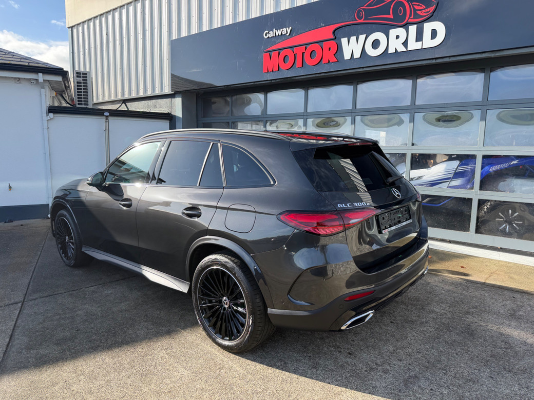 2025 Mercedes-Benz GLC Class