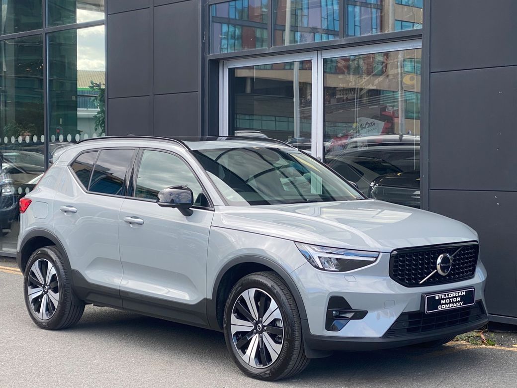 2023 Volvo XC40
