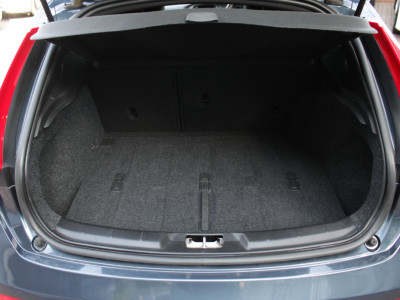 2019 Volvo V40