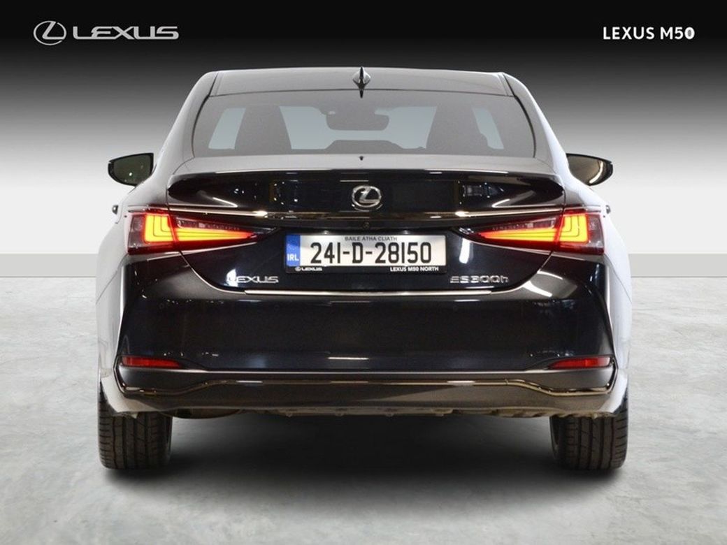 2024 Lexus ES 300h