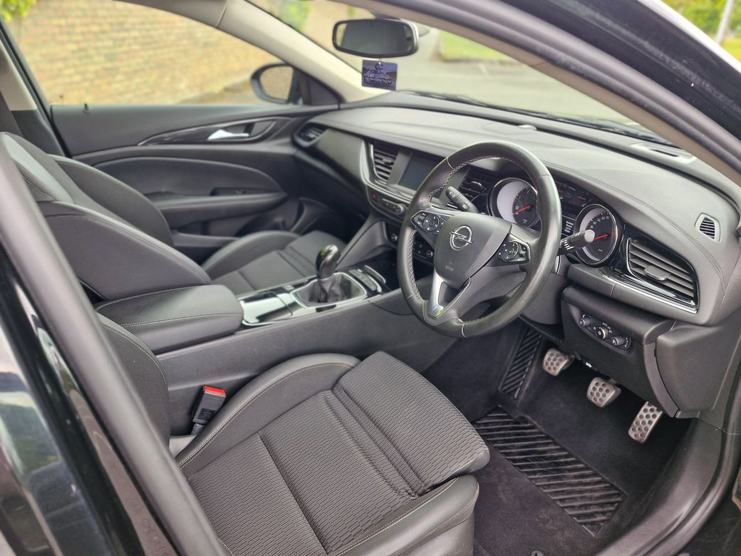 2019 Opel Insignia