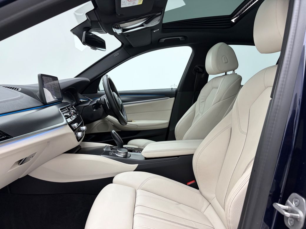 2021 BMW 5 Series