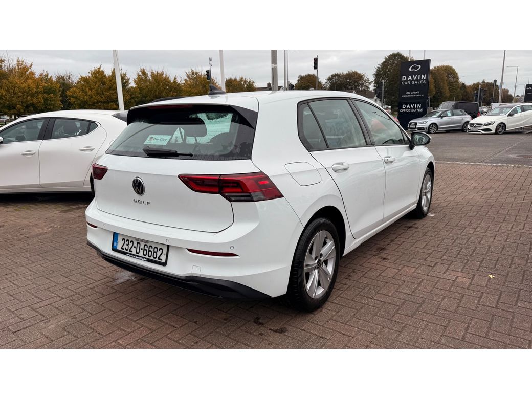 2023 Volkswagen Golf