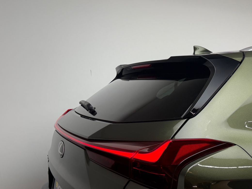 2023 Lexus UX 250H
