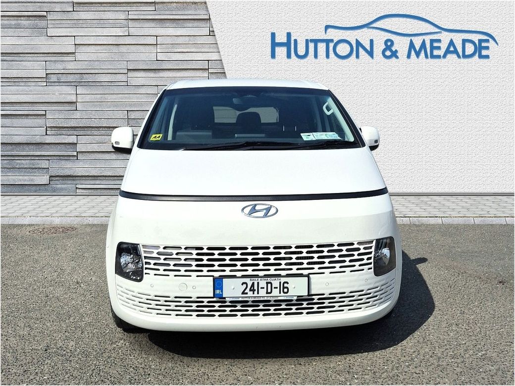 2024 Hyundai Staria