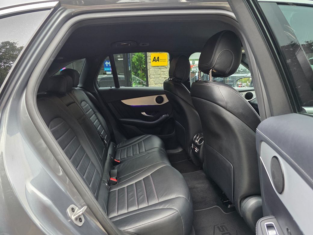 2021 Mercedes-Benz GLC Class