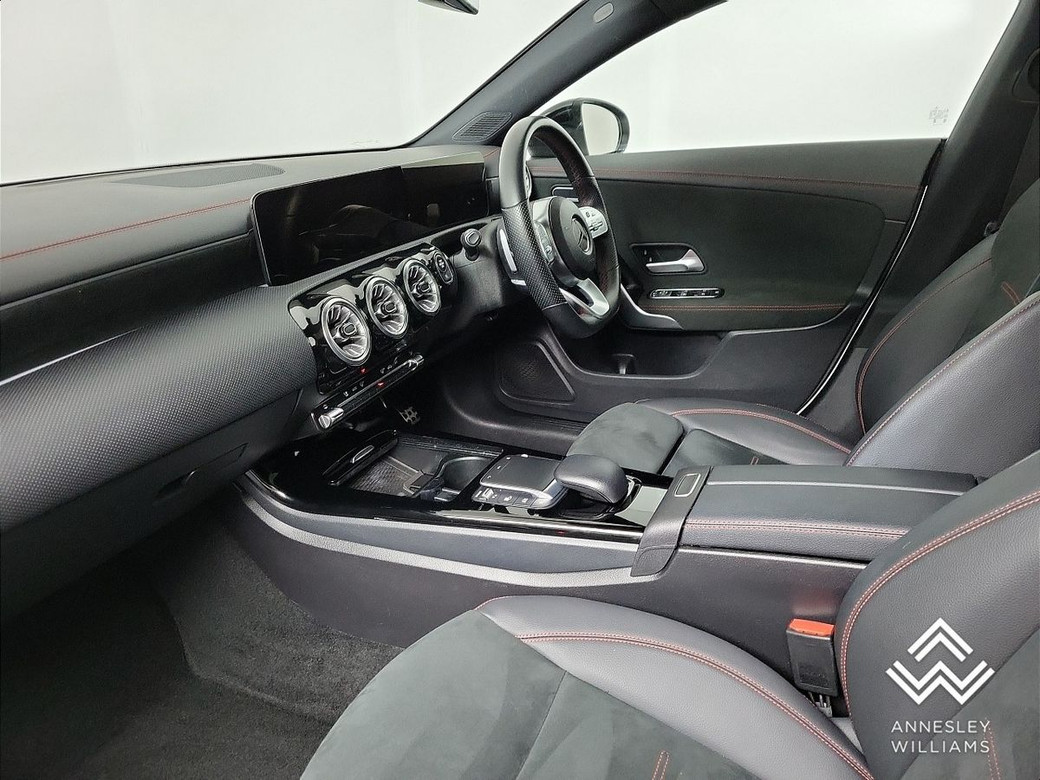 2023 Mercedes-Benz CLA Class