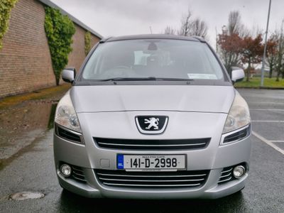 2014 Peugeot 5008