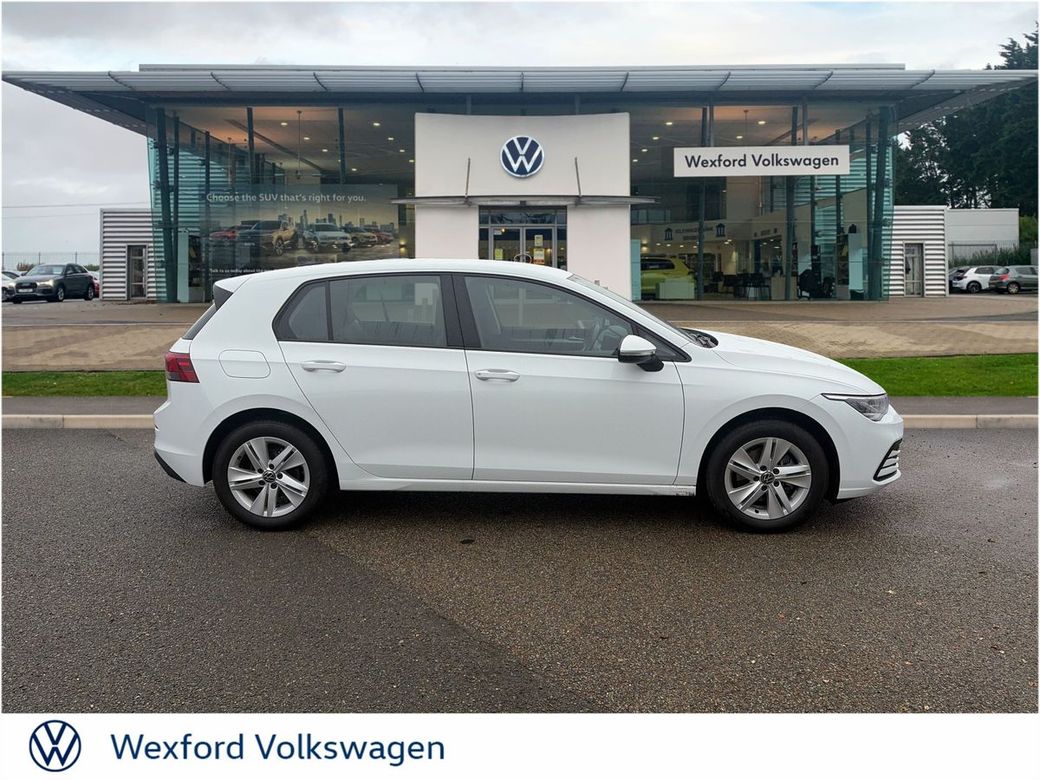 2024 Volkswagen Golf