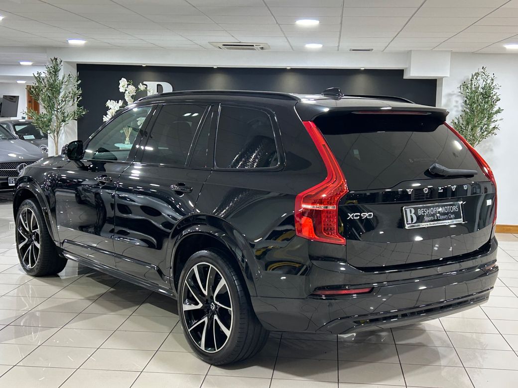 2022 Volvo XC90