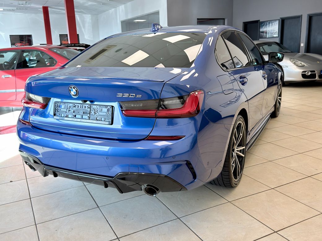 2021 BMW 330