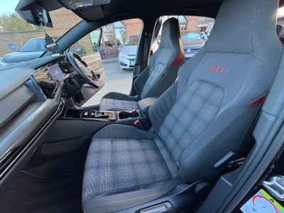 2024 Volkswagen Golf