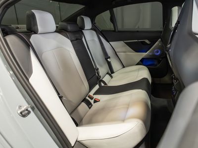 2025 BMW M5
