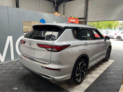 2022 Mitsubishi Outlander