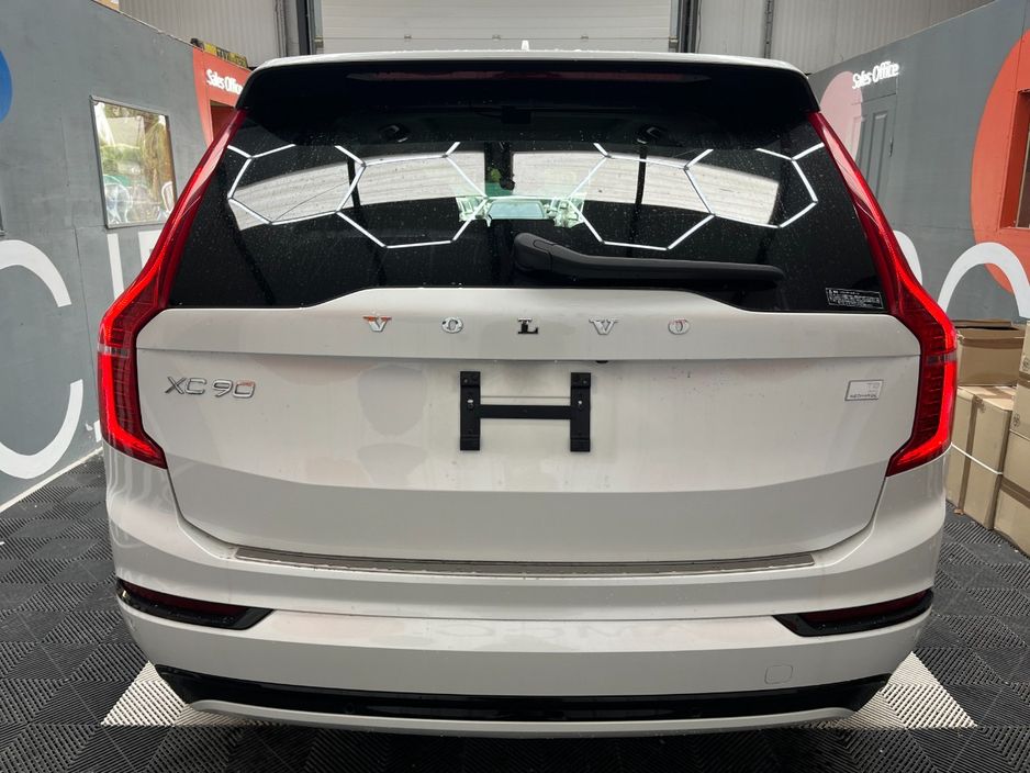2023 Volvo XC90