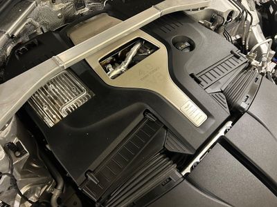 2023 Aston Martin DBX