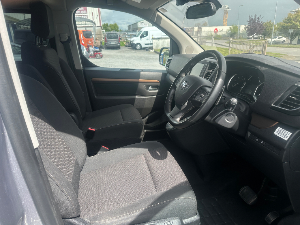 2024 Toyota ProAce Verso