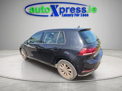 2017 Volkswagen Golf