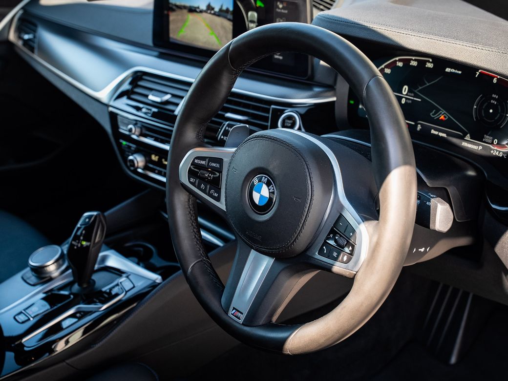 2021 BMW 5 Series
