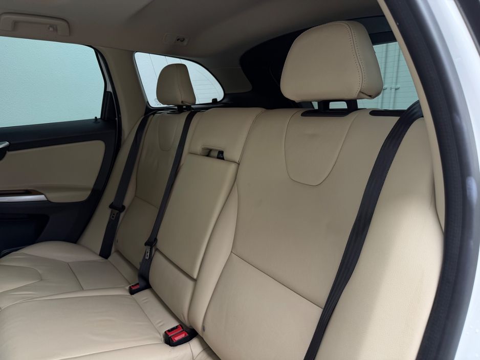 2017 Volvo XC60