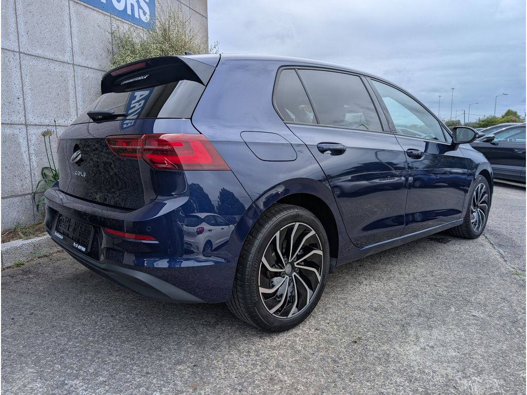 2023 Volkswagen Golf