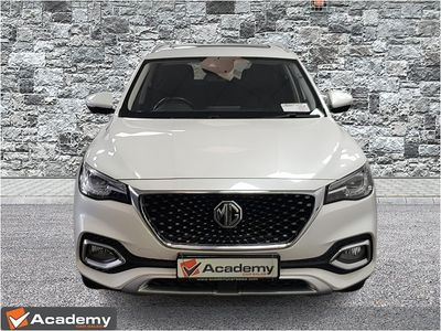 2023 MG HS