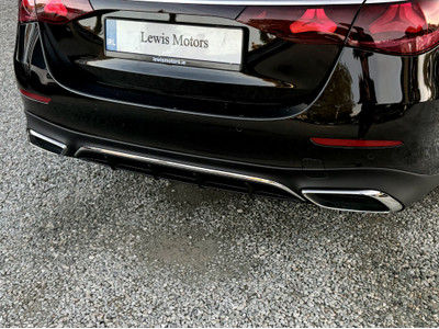 2025 Mercedes-Benz E 300