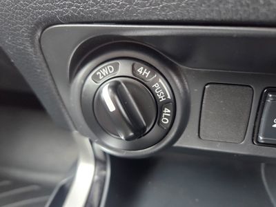 2020 Nissan Navara